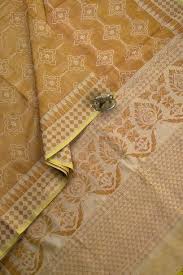 Saree Pondur Warm Silk