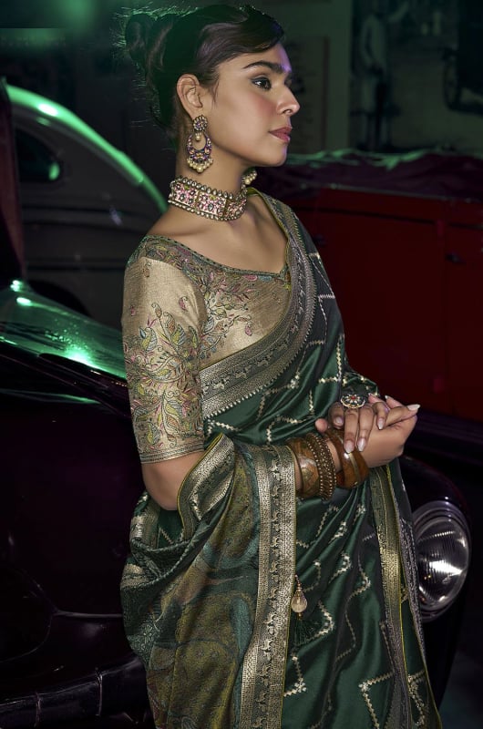 PRIYA & ITHI